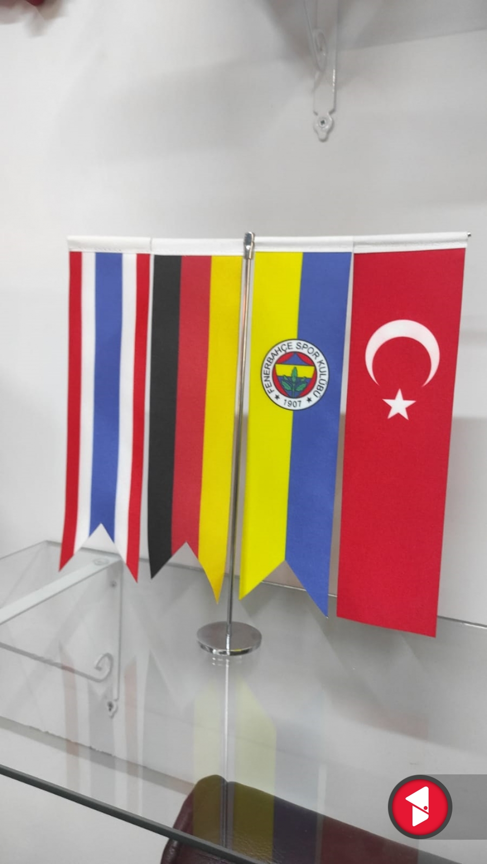 Fenerbahçe masa bayrağı