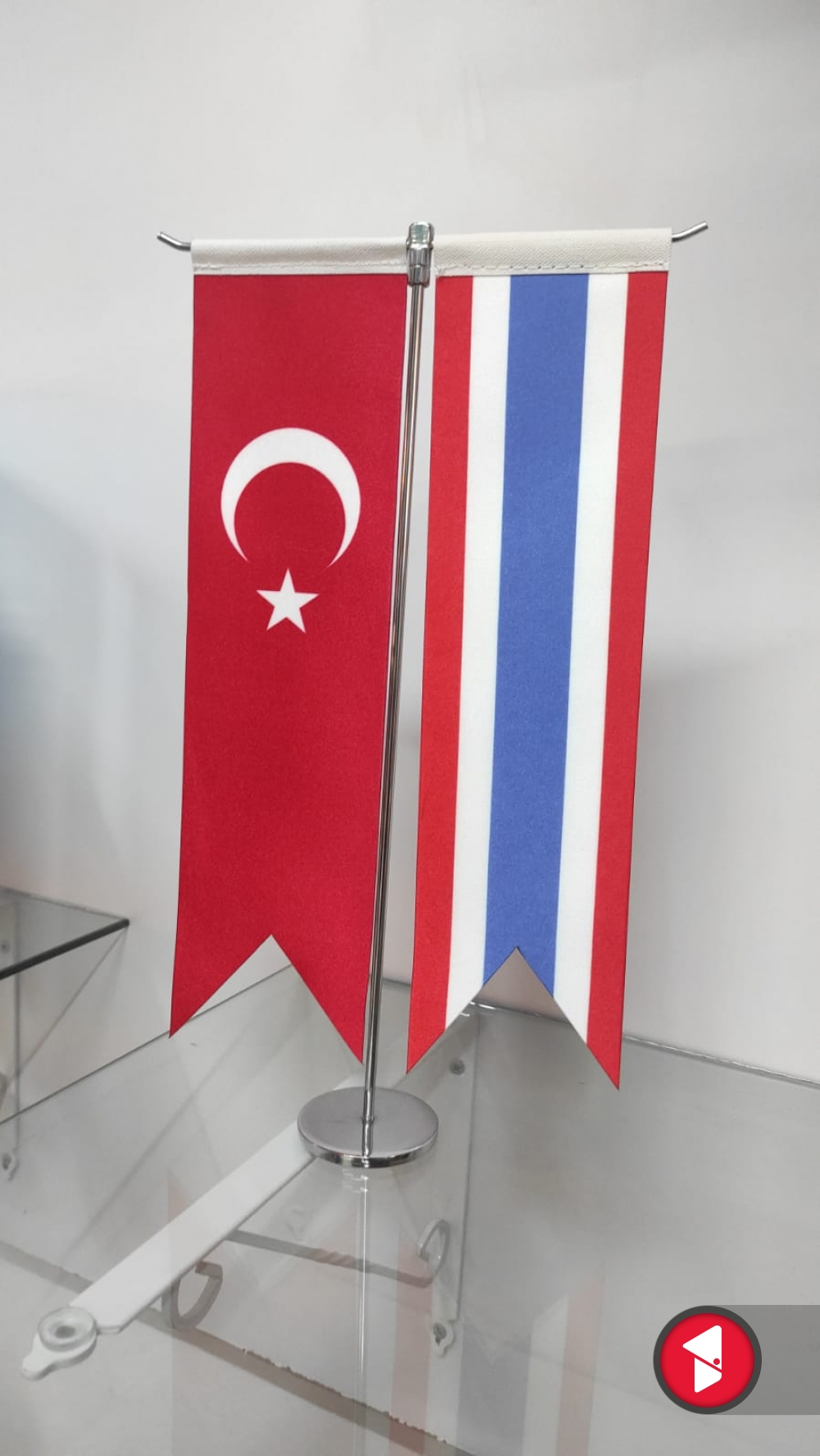 Ülke devletleri masa bayrağı